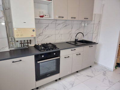 Apartament 2 camere FINISAT MODERN centrala - zona linistita