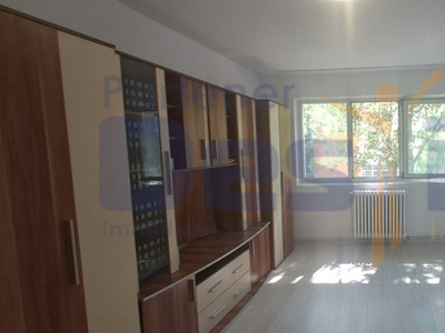 Apartament 2 camere NEDECOMANDAT 42 MP