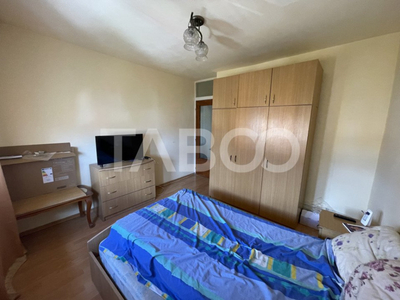 Apartament decomandat 3 camere 50 mpu mobilat utilat Ampoi A