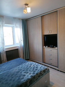 Apartament 3 camere Comanesti BC str. Garlei bl T14 ap. 14