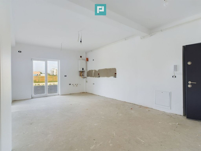 Apartament 3 camere cu grădină