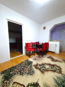 Apartament 3 camere de vânzare