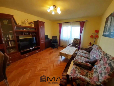 Apartament 3 camere decomandat zona Terezian