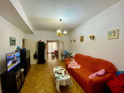 Apartament 3 camere