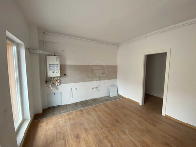 Apartament 3 camere