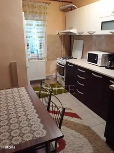 Apartament 3 camere în zona BILLA