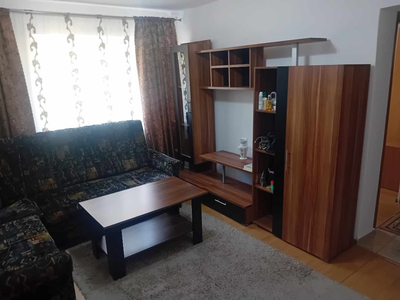 Apartament 3 Camere Piata Maratei 45mp et. 1 la cheie mobilat centrala