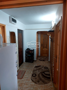 Apartament 3 camere zona Calea Nationala-Electroalfa