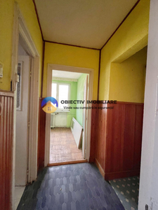 Apartament 3 camere/ETAJ 2-CENTRU