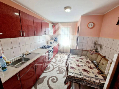 Apartament 3 camere / Zona Împăratul Traian