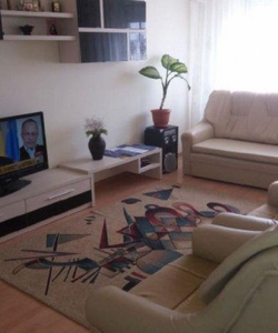 Apartament 3 camere - zona RAHOVA