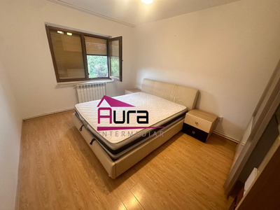 Apartament 3 camere zona Vest