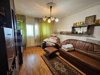 Apartament 4 camere