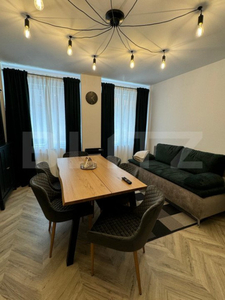 Apartament 4 camere