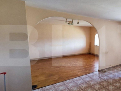 Apartament 4 camere