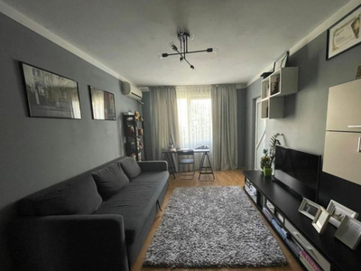 Apartament 4 camere