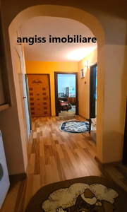 Apartament cu 2 camere cartier C5 etajul 4