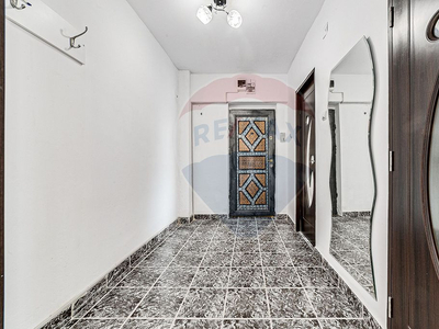 Apartament cu 2 camere de vânzare în zona Confectii