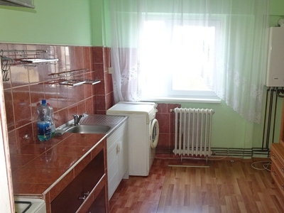 Apartament cu 2 camere decomandat in Deva