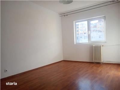 apartament cu 2 camere, decomandat-Zona Astra