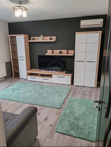 Apartament cu 2 camere decomandate in zona Florilor