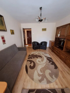 Apartament cu 2 camere decomandate Zona Centrala