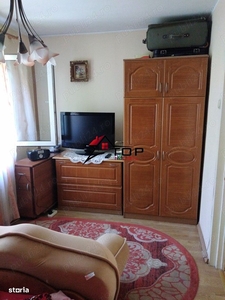 Apartament cu 2 camere, etaj intermediar - Alexandru Cel Bun