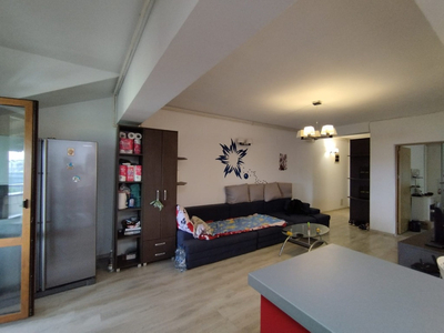 Apartament cu 2 camere | loc de parcare | centrala proprie