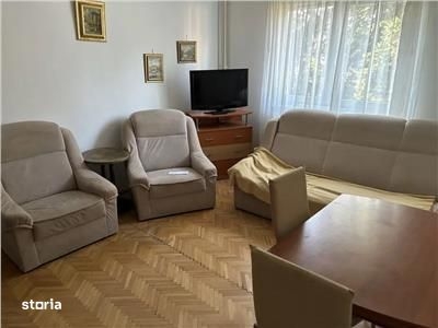 cv 233 P.Dulfu, apartament 3 camere decomandat