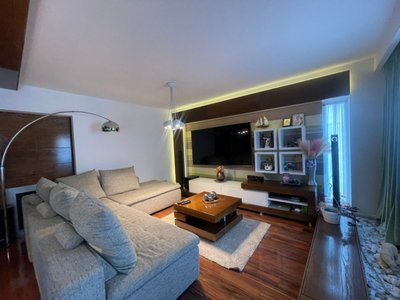 Apartament cu 3 camere