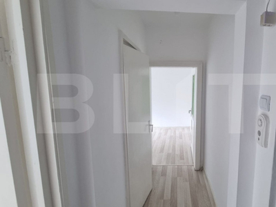 Apartament cu 3 camere