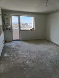 Apartament cu 3 camere