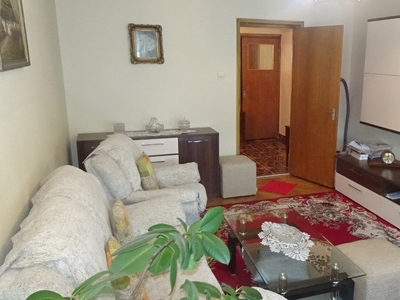 Apartament cu 3 camere decomandat in Deva