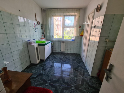 Apartament cu 3 camere VISA etajul 3 din 4