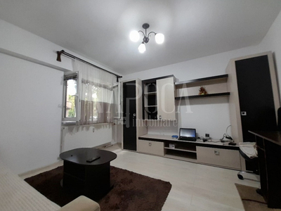 Apartament cu o camera langa Piata Cipariu!