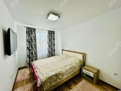 Apartament de 3 camere cu balcon si loc de parcare zona Arhi