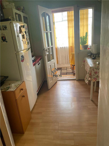 Apartament de 3 camere Zona Soarelui