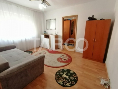 Apartament de vanzare cu 2 camere etaj intermediar Vasile Aa