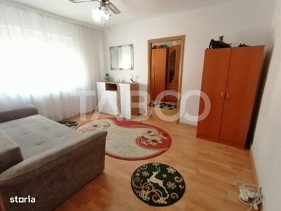 Apartament de vanzare cu 2 camere etaj intermediar Vasile Aaron Sibiu