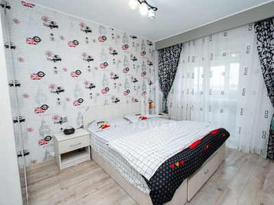 ???? Apartament Modern cu 3 Camere în Zona Calea Dumbră...