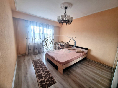 Apartament sapatios