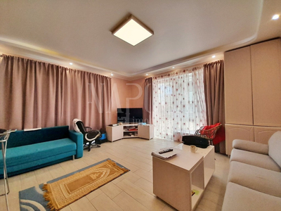 Apartament superfinisat cu terasa