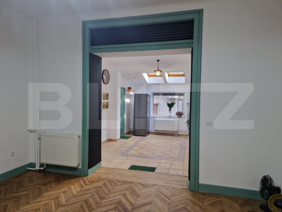 Apartament ultracentral in stil italian