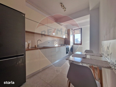 De inchiriat apartament 2 camere Centru Constanta cu loc de parcare