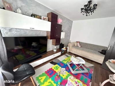 Apartament de 4 camere, 82 mp, decomandat, Piata Zorilor