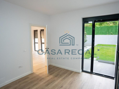 De vanzare apartament 2 camere in bloc nou