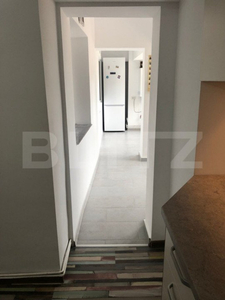 De vanzare apartament 4 camere