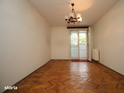 Apartament 3 camere, 50mp, parcare, zona Profesor Ioan Rus