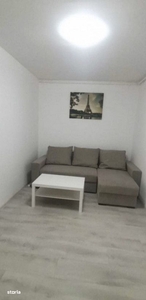 Apartament de lux 3 camere 2 bai terasa si parcare in zona Centrala