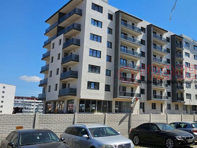 Metrou Berceni-apartament cu teren